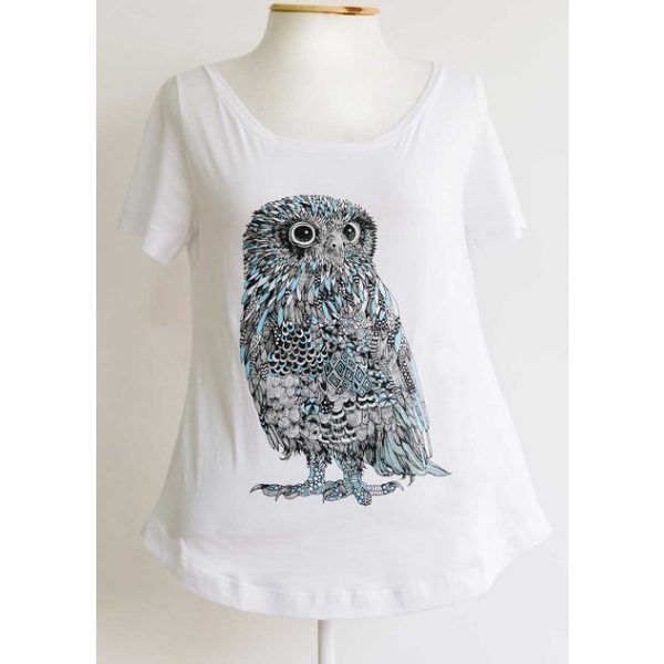Camiseta Vegana Babylook Coruja Branca - Nicole Bustamante Vegan Goods