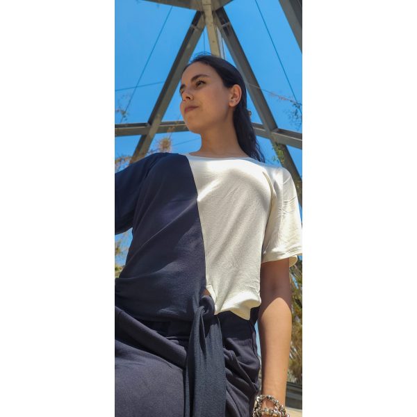 Blusa Dália Manga curta com nó - Modal