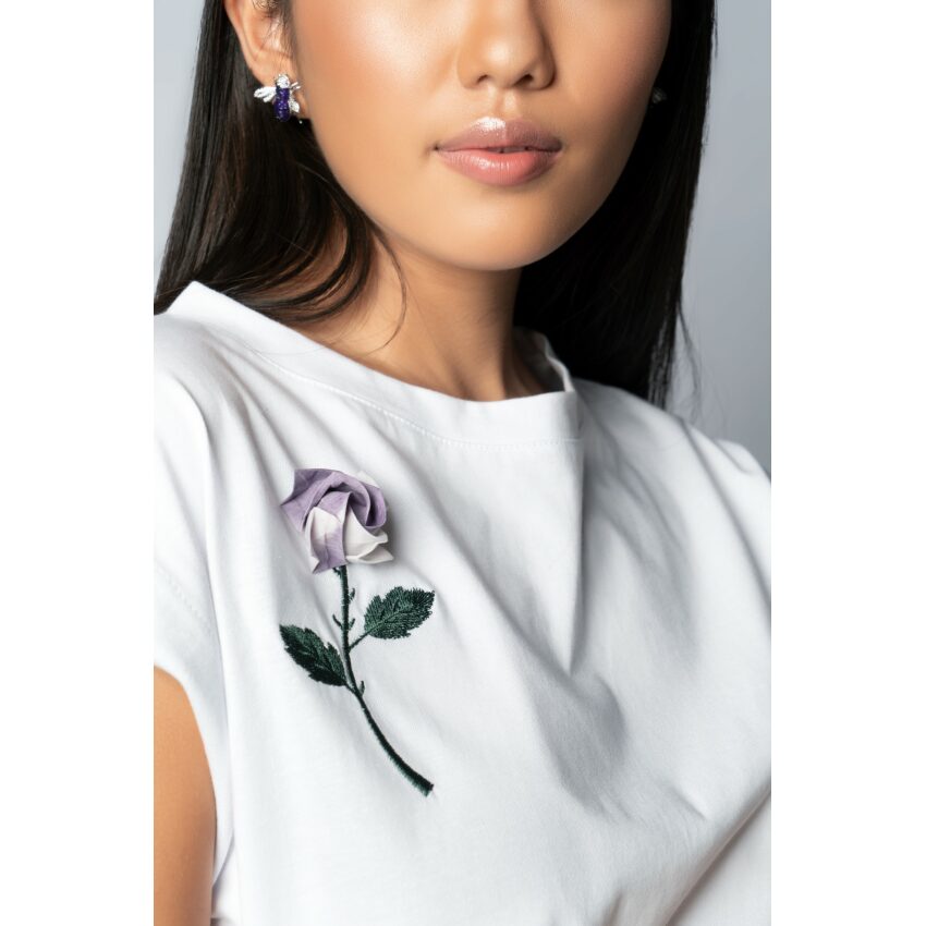 T-shirt Branca Rosa de Kawazaki - Toshie