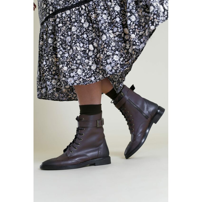 Bota Clarice Café - Paula Zurcan Sapatos Veganos